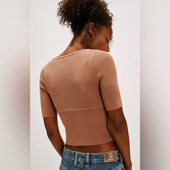 🚫SOLD🚫Free People Teagan Swit Short Sleeve - Picture 2 of 4